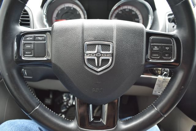 Used 2019 Dodge Grand Caravan SXT FWD image 21