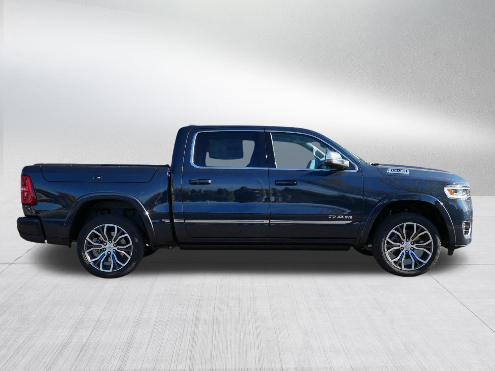 New 2026 RAM 1500 Tungsten w/ Trailer Tow Group image 8