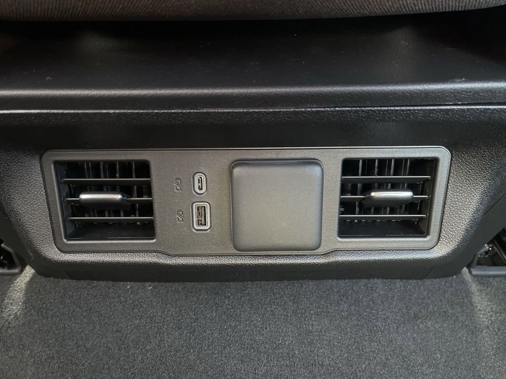 New 2026 GMC Sierra 1500 Elevation image 21