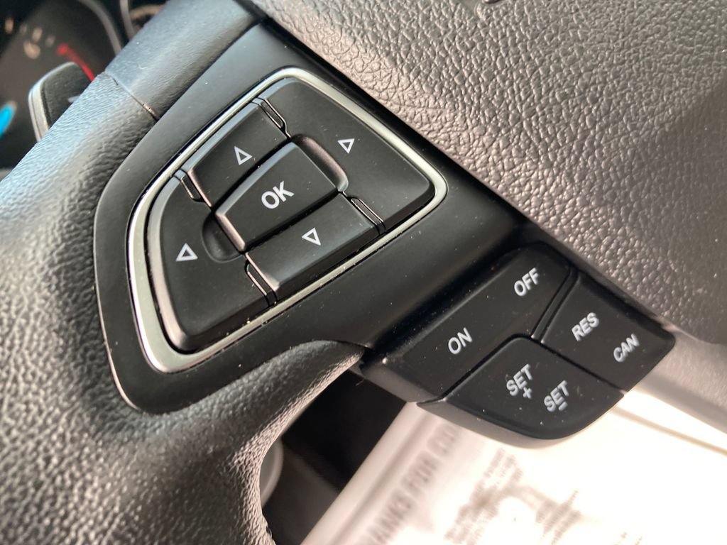 Used 2017 Ford Escape SE w/ SE Leather Comfort Package AWD/4WD image 37