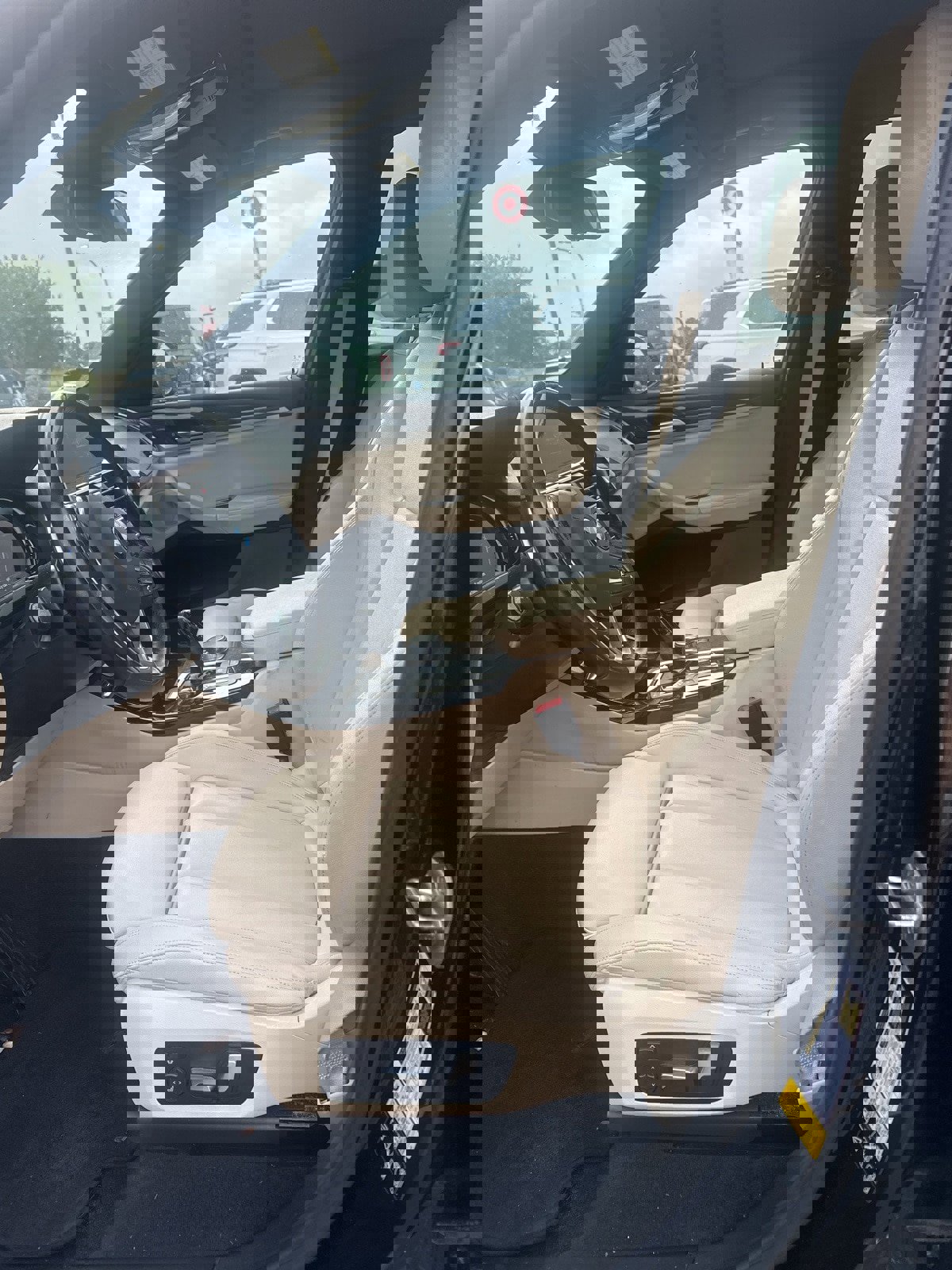 Used 2019 BMW X3 xDrive30i w/ Convenience Package image 9