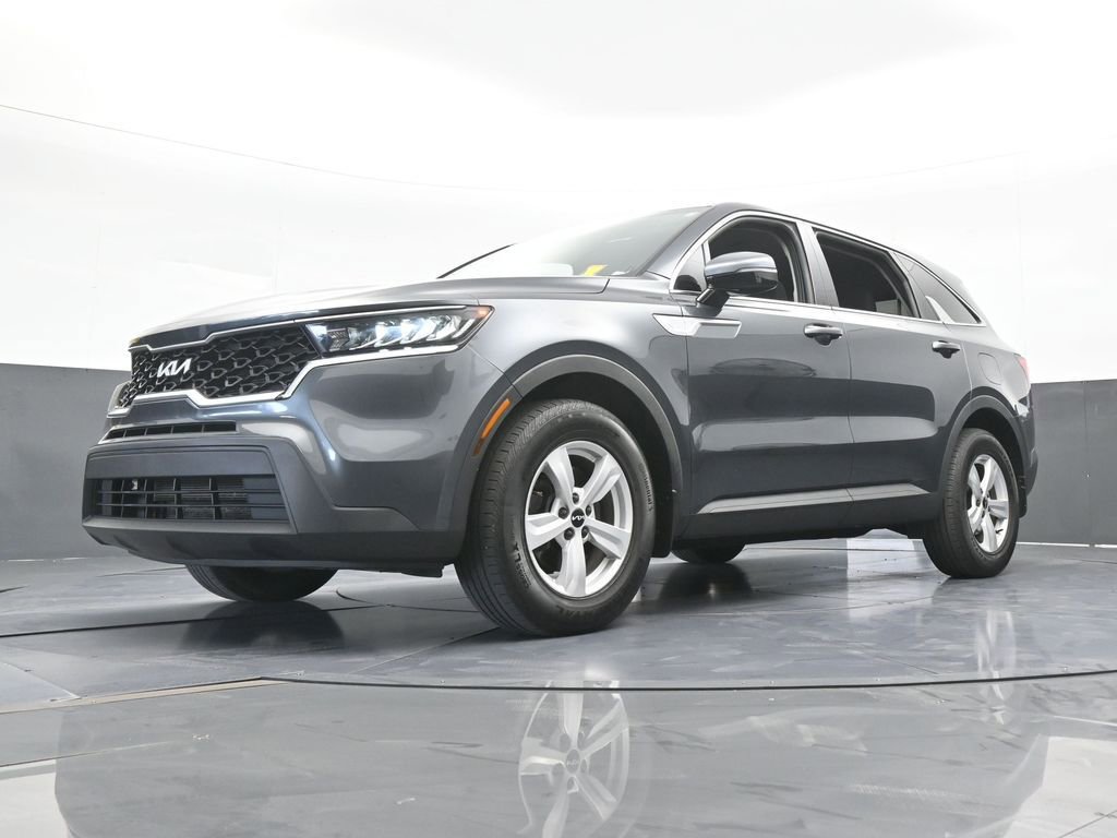 Used 2022 Kia Sorento LX FWD image 49