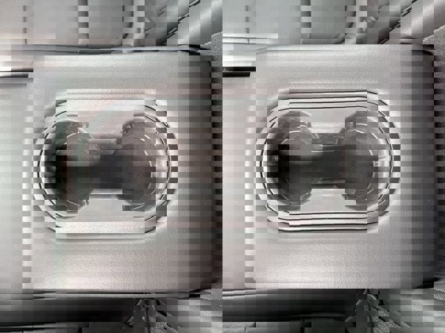 Used 2021 Chevrolet Trax LT w/ Premium Seat Package image 15