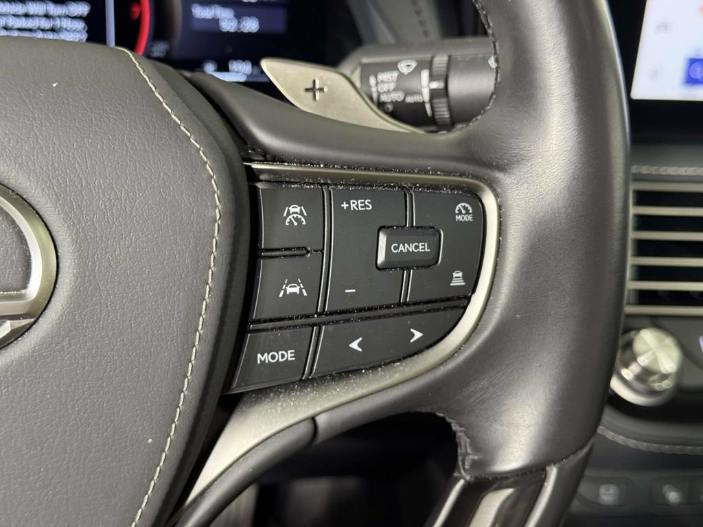 Used 2024 Lexus LS 500 AWD w/ Interior Upgrade Package image 23