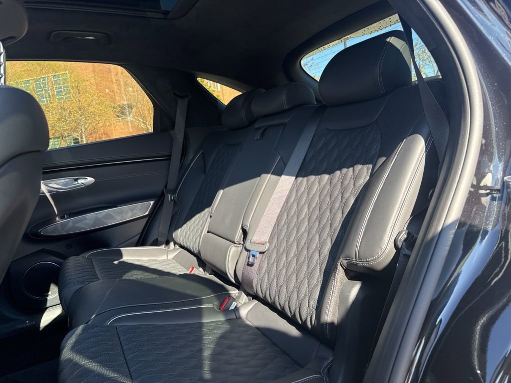 Certified 2024 Genesis GV70 3.5T Sport w/ Sport Advanced Package image 28