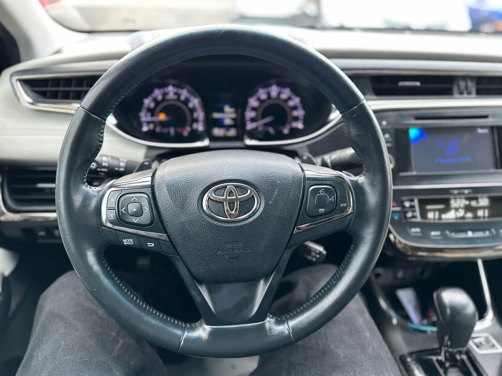 Used 2013 Toyota Avalon XLE image 13