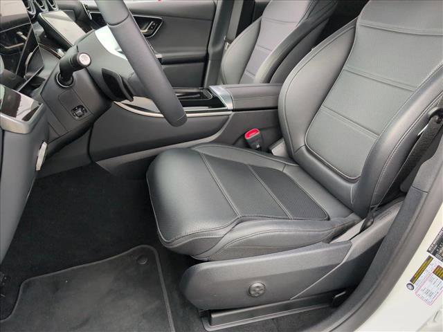 Certified 2025 Mercedes-Benz GLC 300 image 16