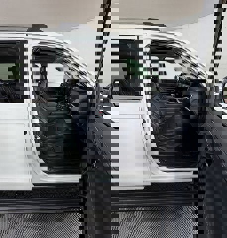 New 2025 Ford Expedition Platinum w/ Driver's Package image 5
