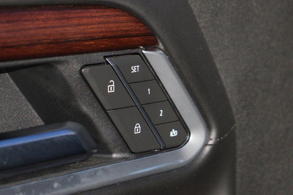 Used 2025 GMC Sierra 2500 Denali Ultimate image 20