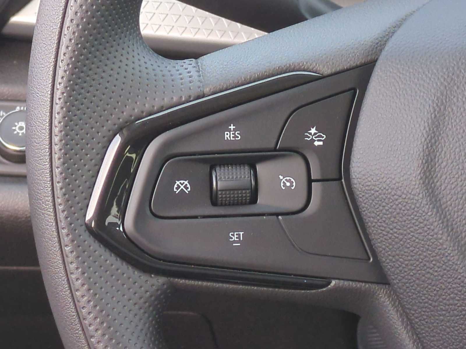 New 2026 Chevrolet Trax LS FWD image 15