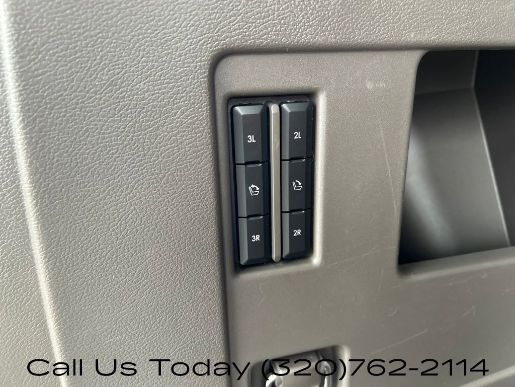 Used 2022 Lincoln Navigator Reserve AWD/4WD image 47