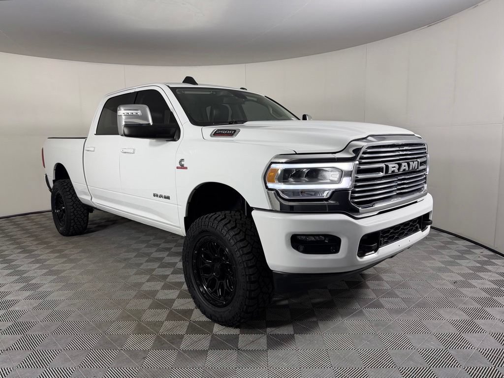 Used 2024 RAM 2500 Laramie AWD/4WD image 5