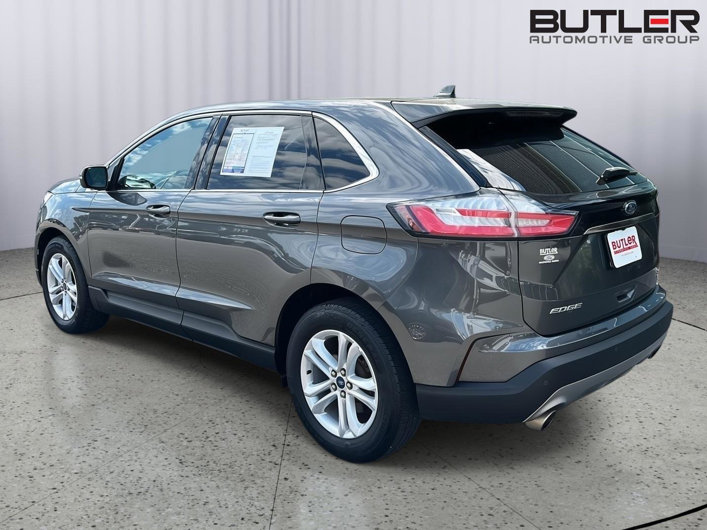 Used 2019 Ford Edge SEL w/ Equipment Group 201A image 4