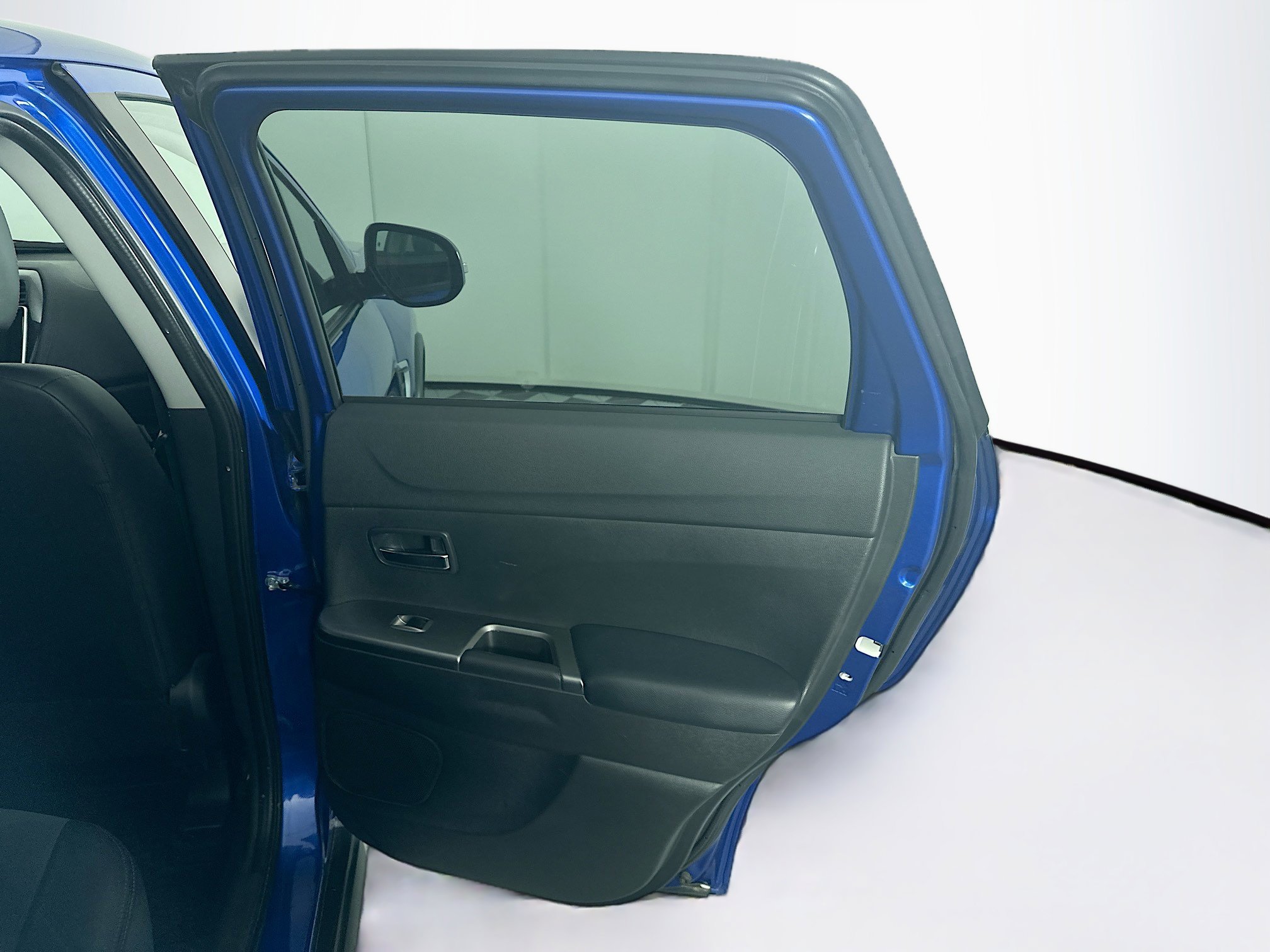 Used 2024 Mitsubishi Outlander Sport SE image 27