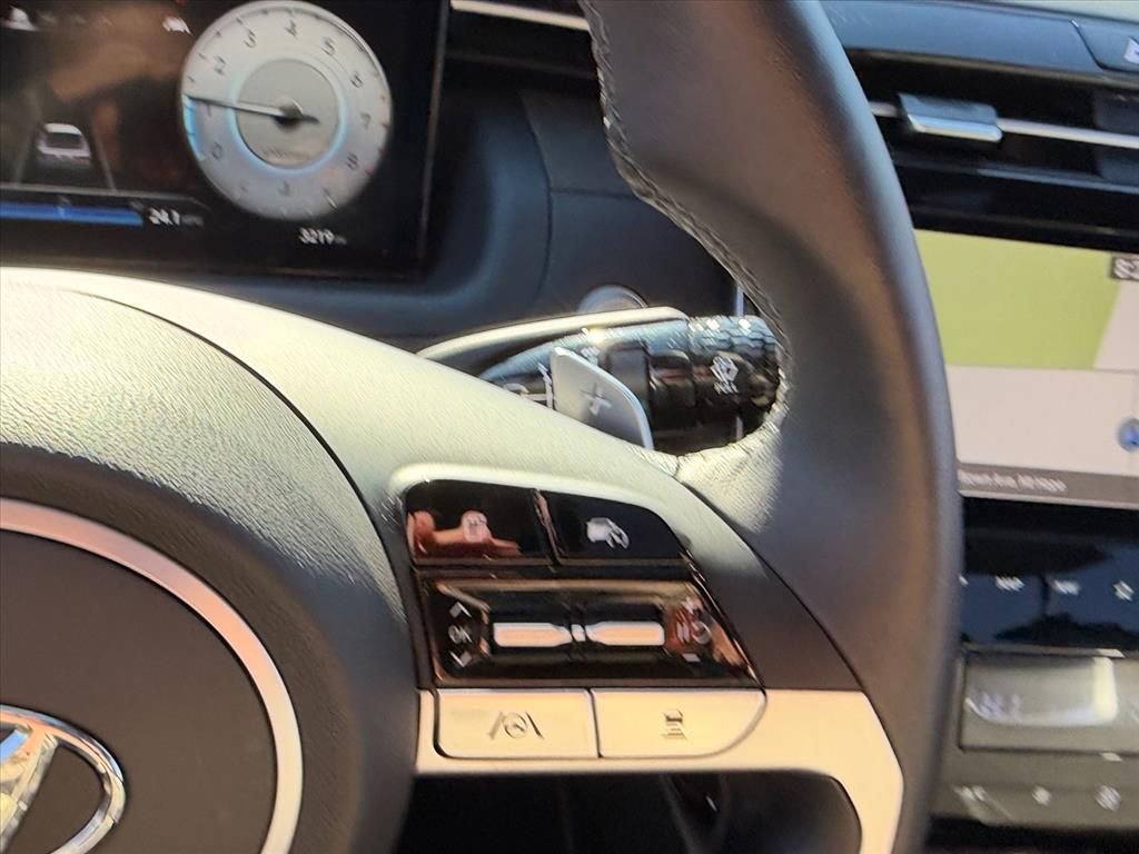 Used 2024 Hyundai Santa Cruz Limited image 19