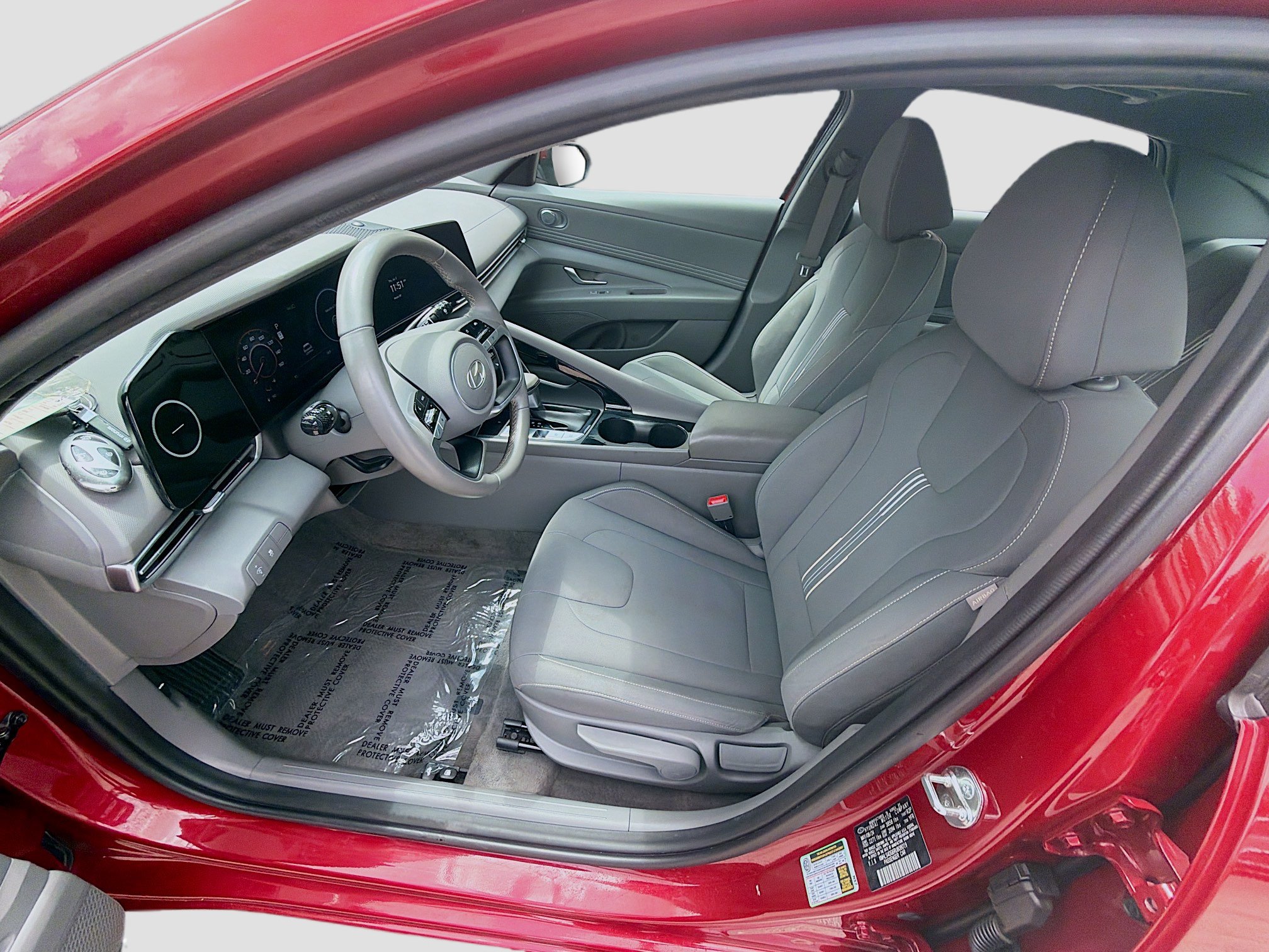 Used 2024 Hyundai Elantra SEL w/ Convenience Package FWD image 17