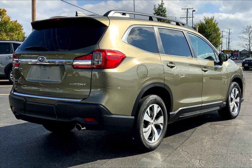 Certified 2022 Subaru Ascent Premium w/ Convenience Package image 14