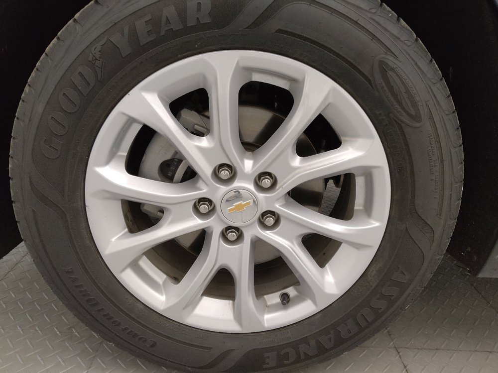 Used 2021 Chevrolet Equinox LT FWD image 31