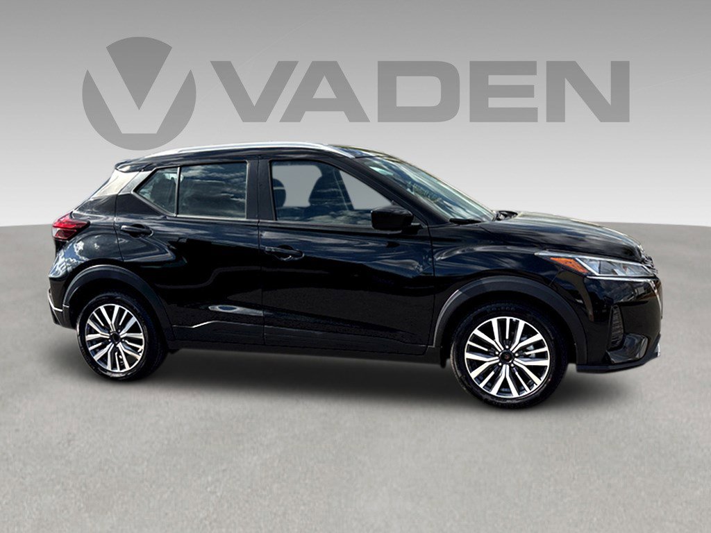 Used 2024 Nissan Kicks SV FWD image 28