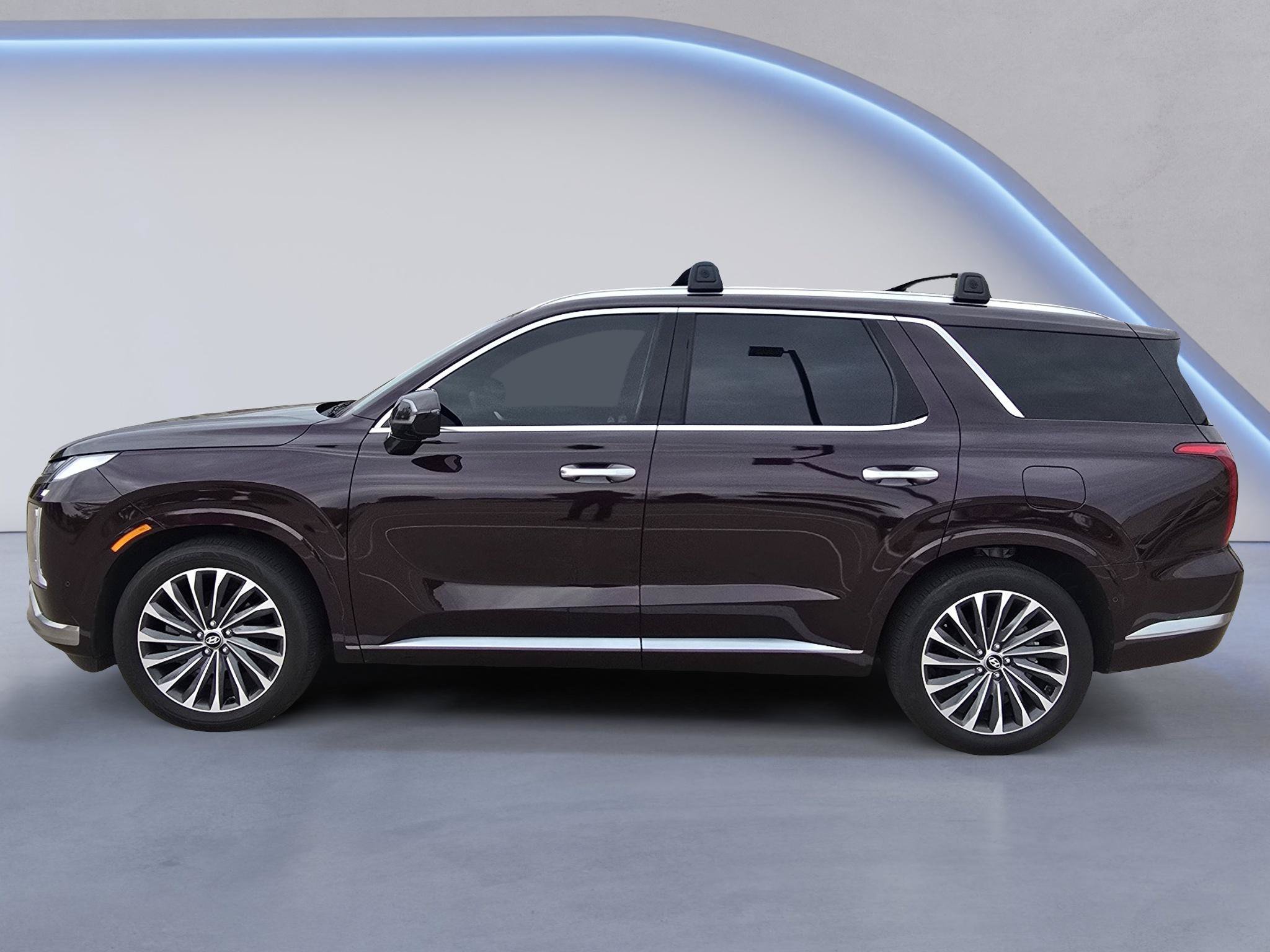 Used 2024 Hyundai Palisade Calligraphy AWD/4WD image 2