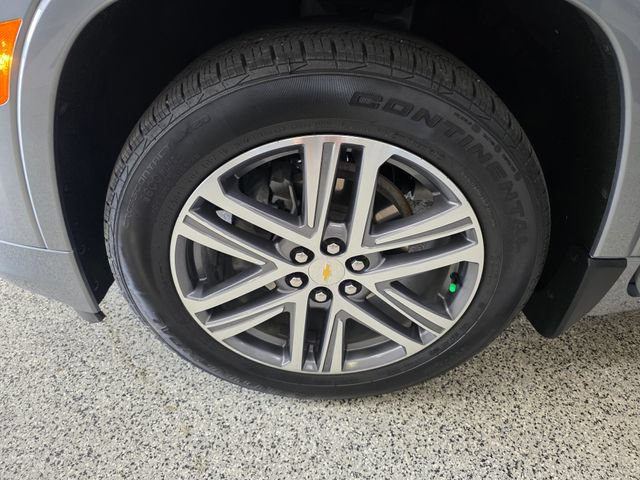 Used 2024 Chevrolet Traverse High Country AWD/4WD image 19