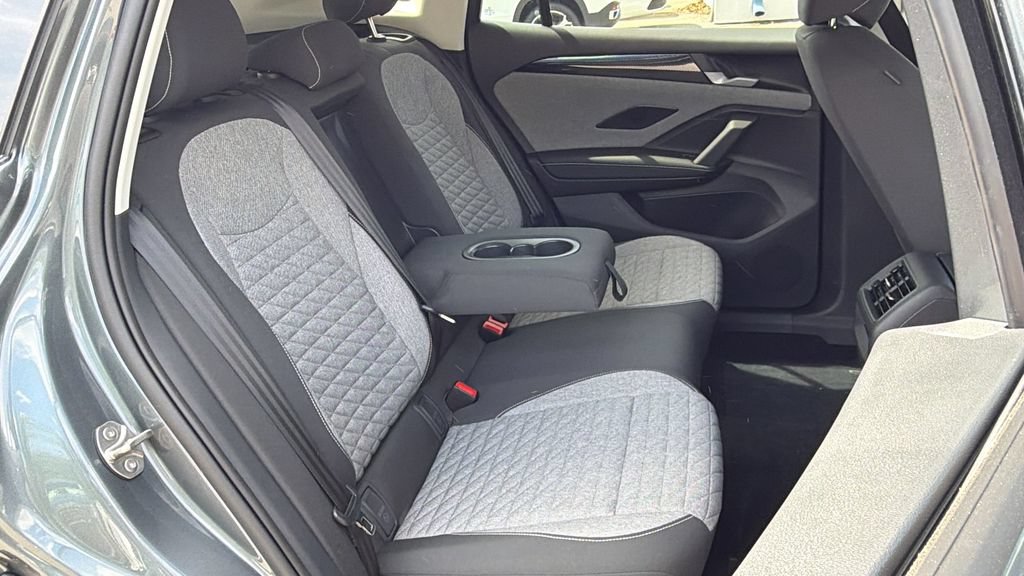 New 2026 Volkswagen Tiguan S AWD/4WD image 10