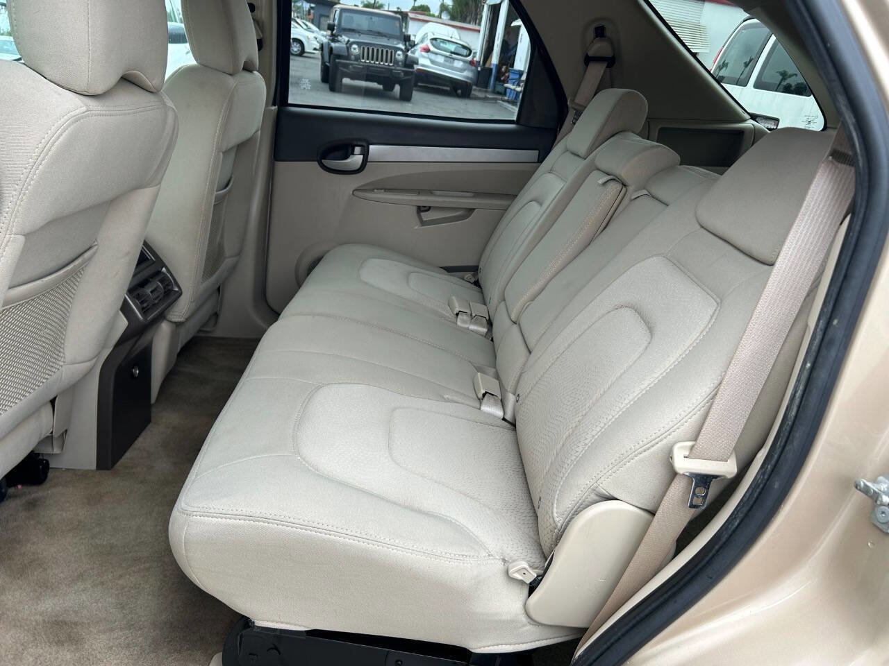 Used 2004 Buick Rendezvous CX image 20