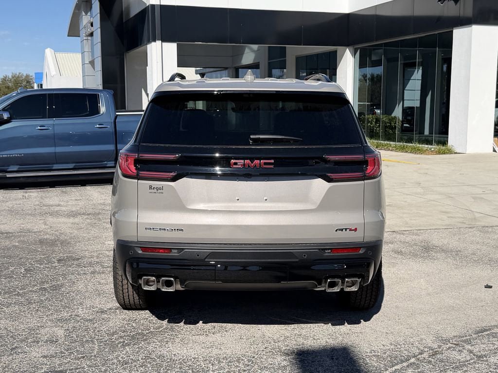New 2026 GMC Acadia AT4 w/ Luxury Package AWD/4WD image 5
