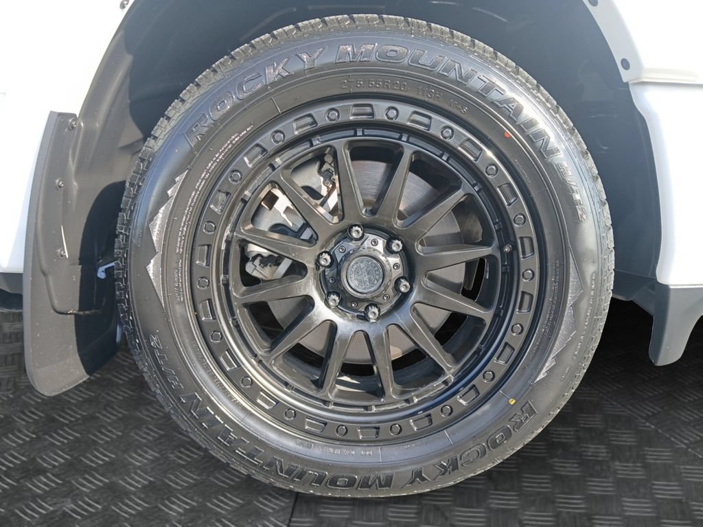 Used 2024 RAM 1500 Limited AWD/4WD image 23