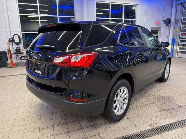 Used 2020 Chevrolet Equinox LS w/ LS Convenience Package image 7