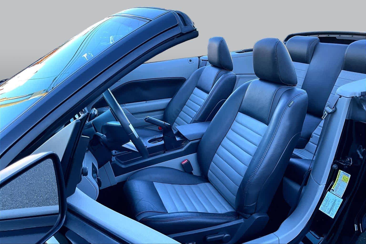 Used 2008 Ford Mustang GT Premium RWD image 8