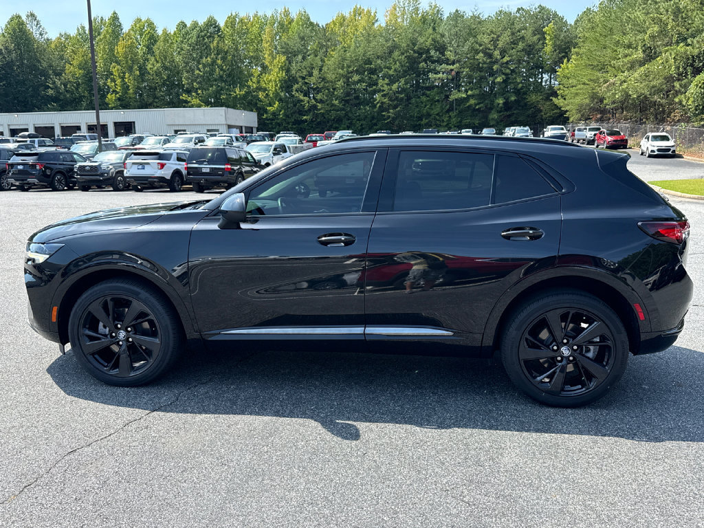 Used 2023 Buick Envision Preferred FWD image 4