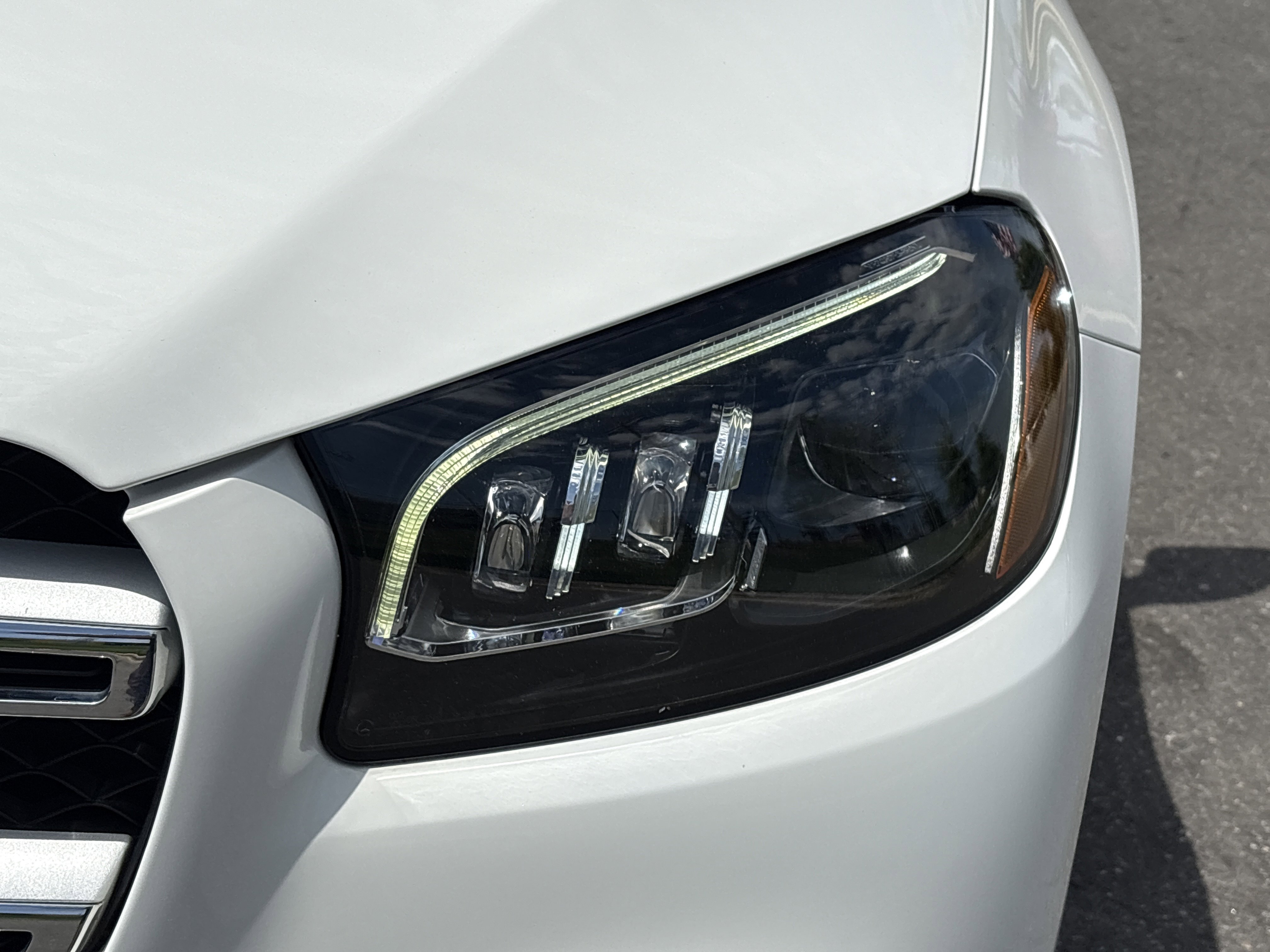 Used 2020 Mercedes-Benz GLS 450 4MATIC image 11