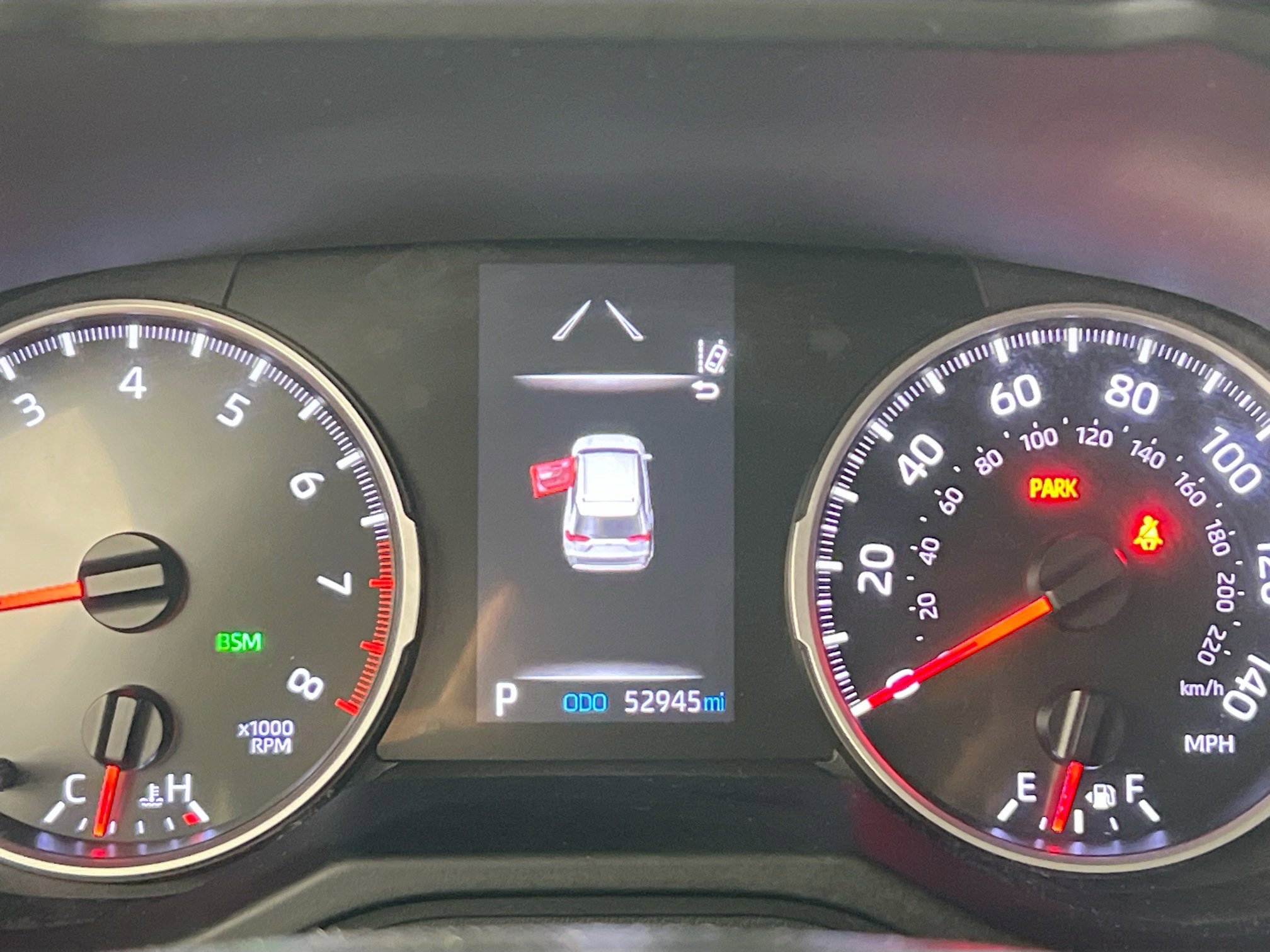 Used 2020 Toyota RAV4 XLE Premium FWD image 22