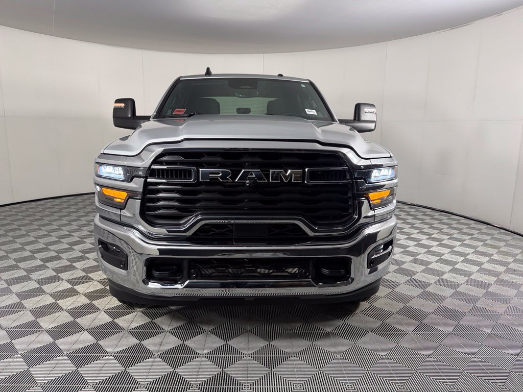 Used 2026 RAM 2500 Big Horn AWD/4WD image 3
