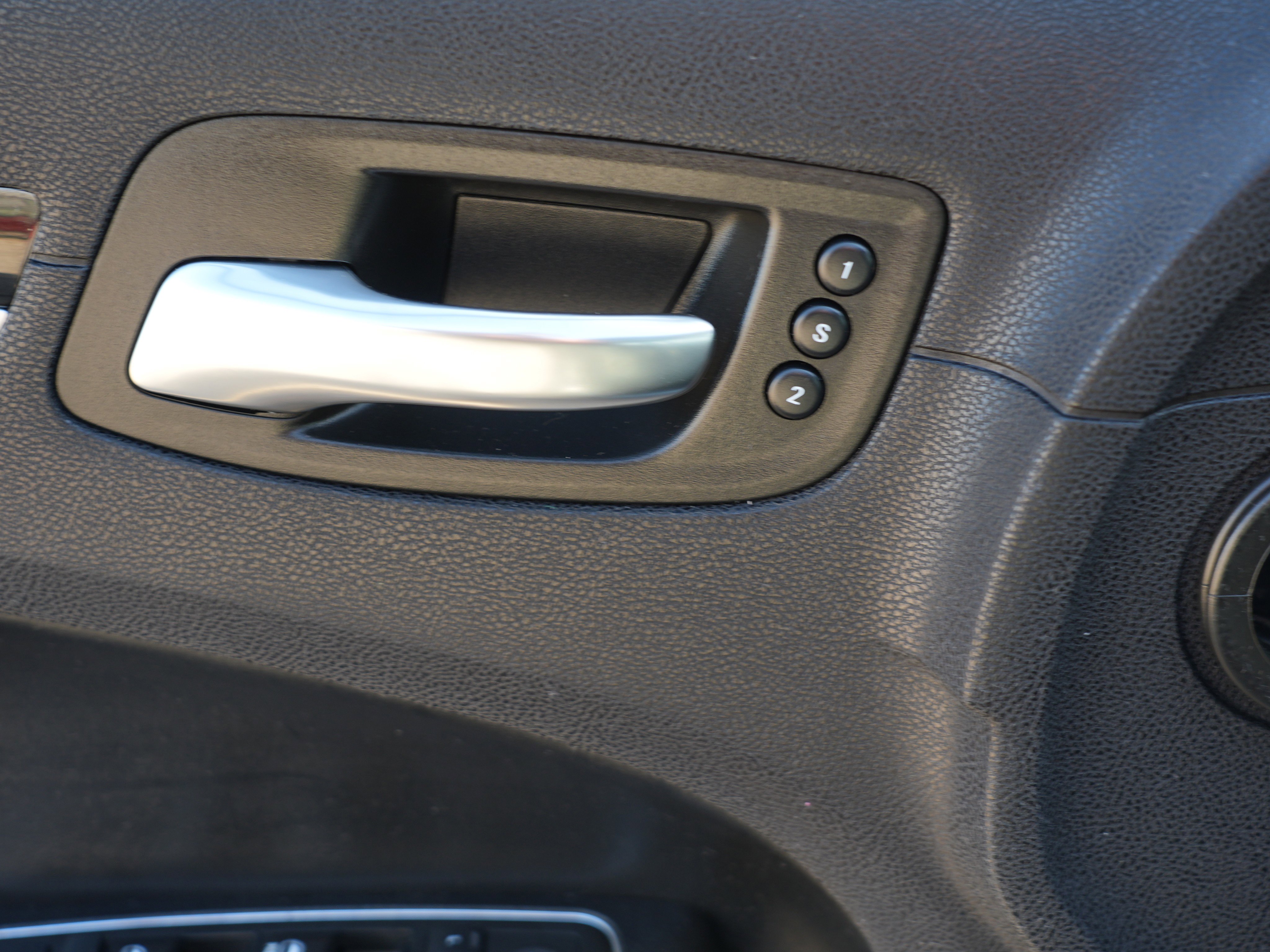 Used 2017 Chrysler 300 S w/ 300S Premium Group 2 image 19