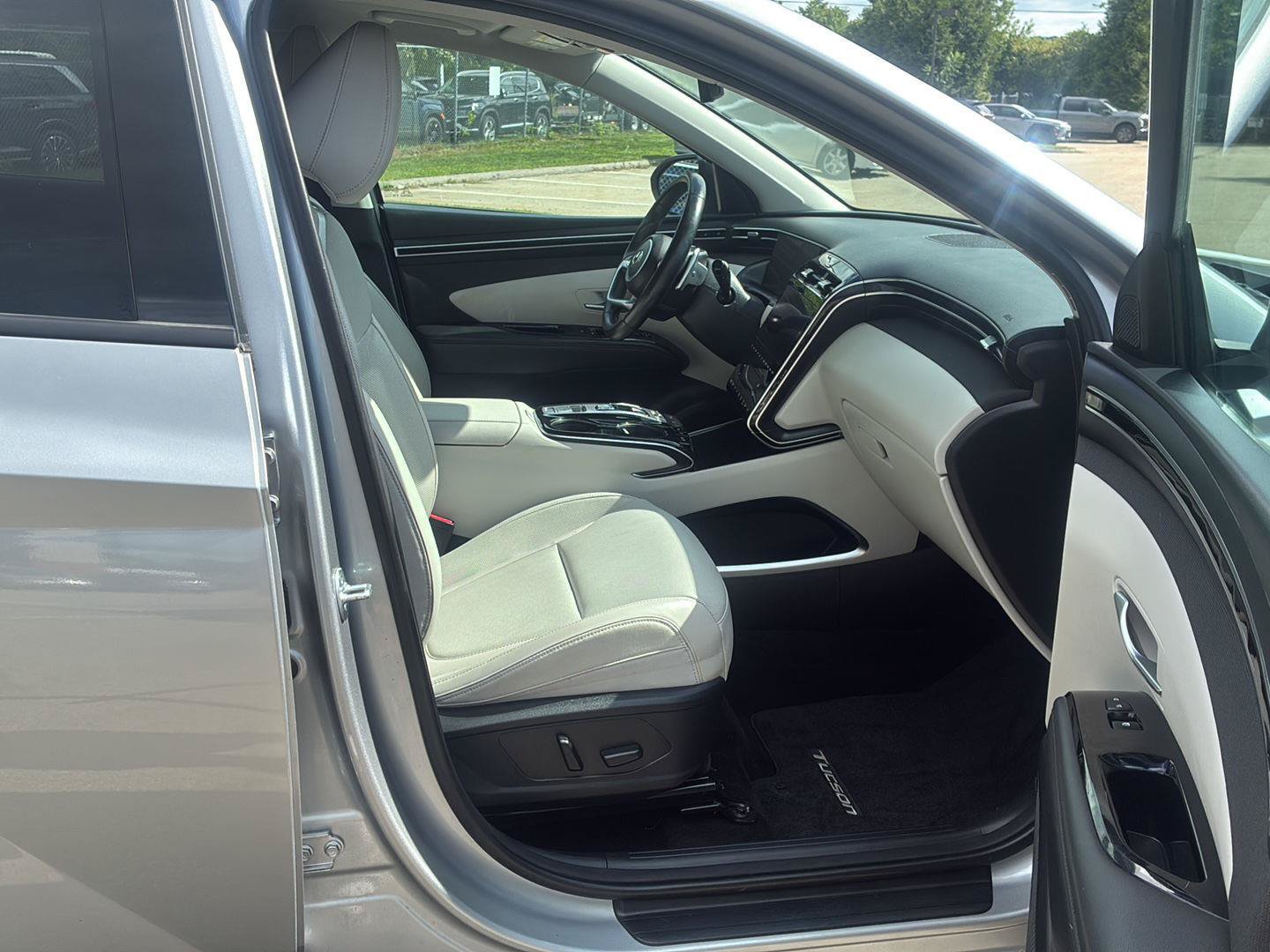 Certified 2024 Hyundai Tucson Limited AWD/4WD image 13
