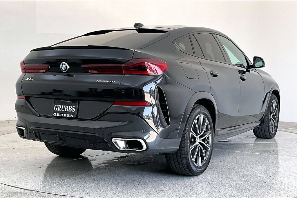 Used 2024 BMW X6 xDrive40i w/ Parking Assistance Package AWD/4WD image 14