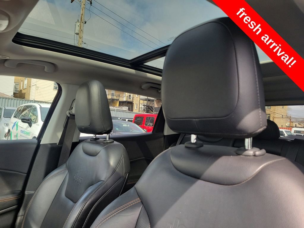 Certified 2018 Jeep Compass Limited w/ Navigation Group image 18