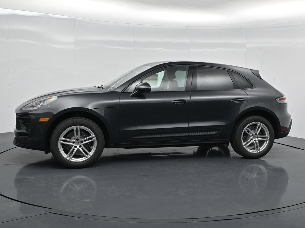 New 2026 Porsche Macan AWD/4WD image 2