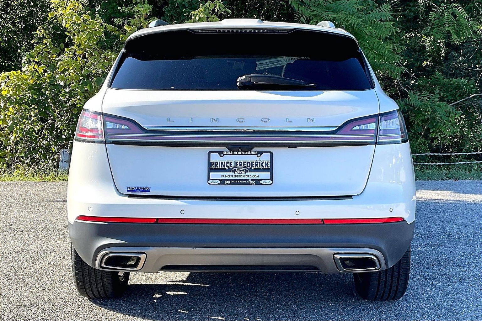 Used 2022 Lincoln Nautilus Reserve AWD/4WD image 4