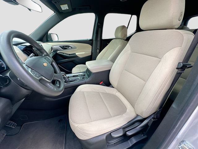 Used 2022 Chevrolet Traverse LS FWD image 19