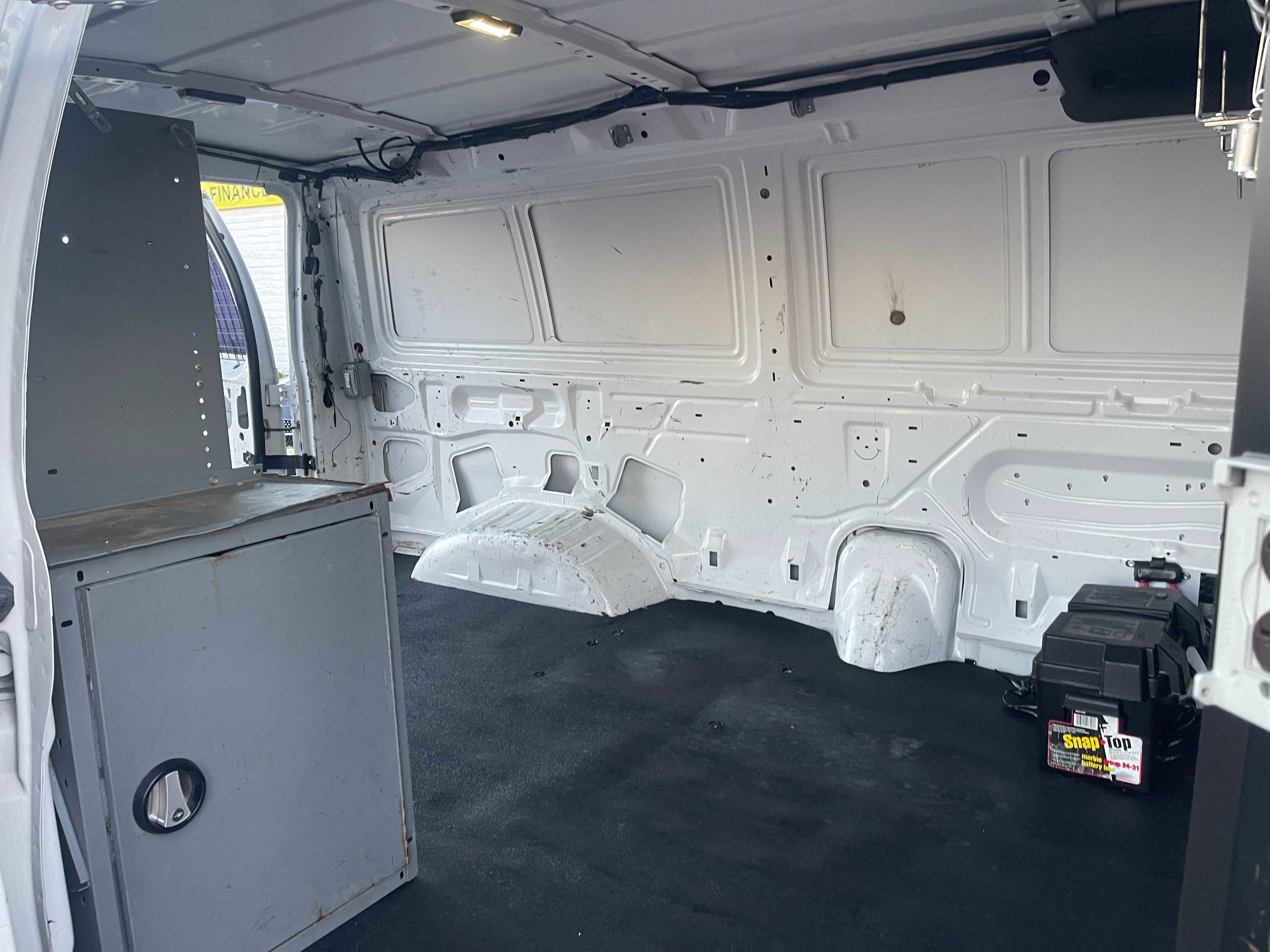 Used 2013 Ford E-150 and Econoline 150 image 13