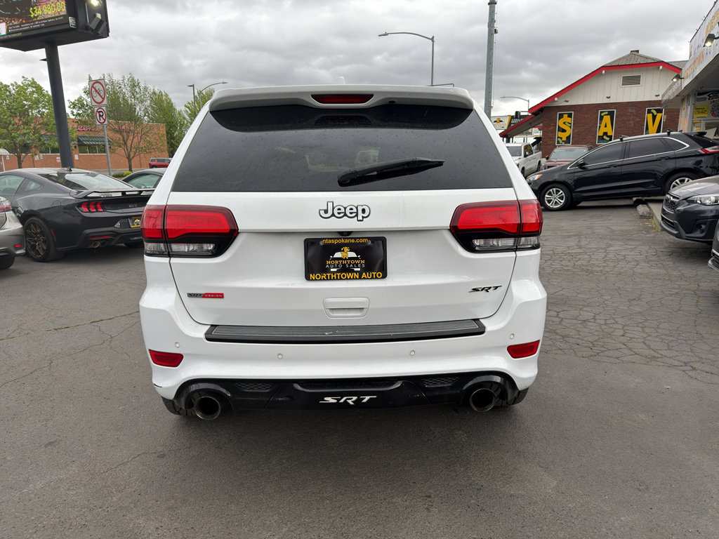 Used 2015 Jeep Grand Cherokee SRT AWD/4WD image 6