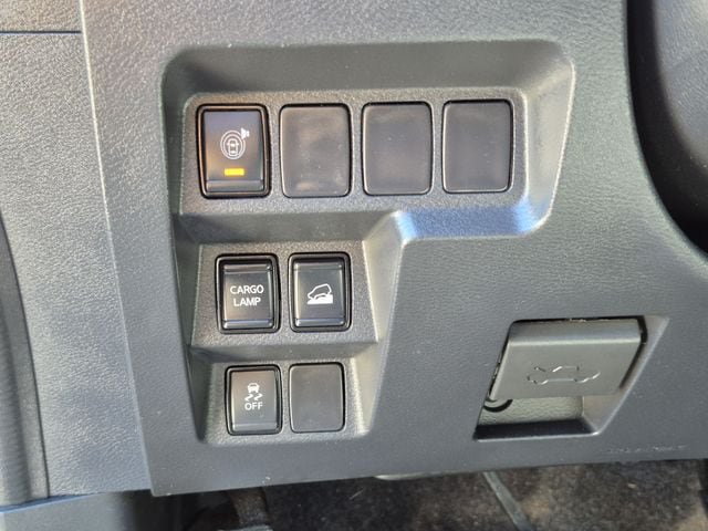 Certified 2023 Nissan Frontier S w/ Technology Package AWD/4WD image 9
