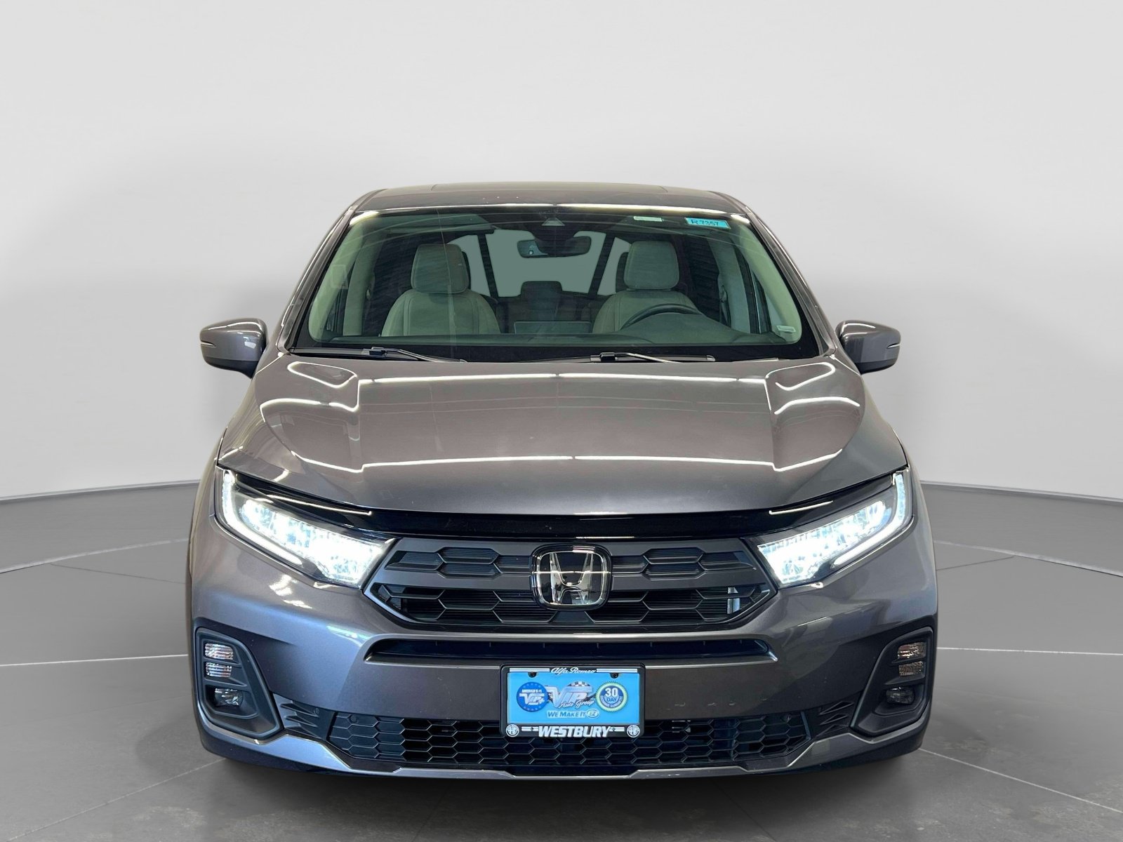 Used 2025 Honda Odyssey EX-L image 2