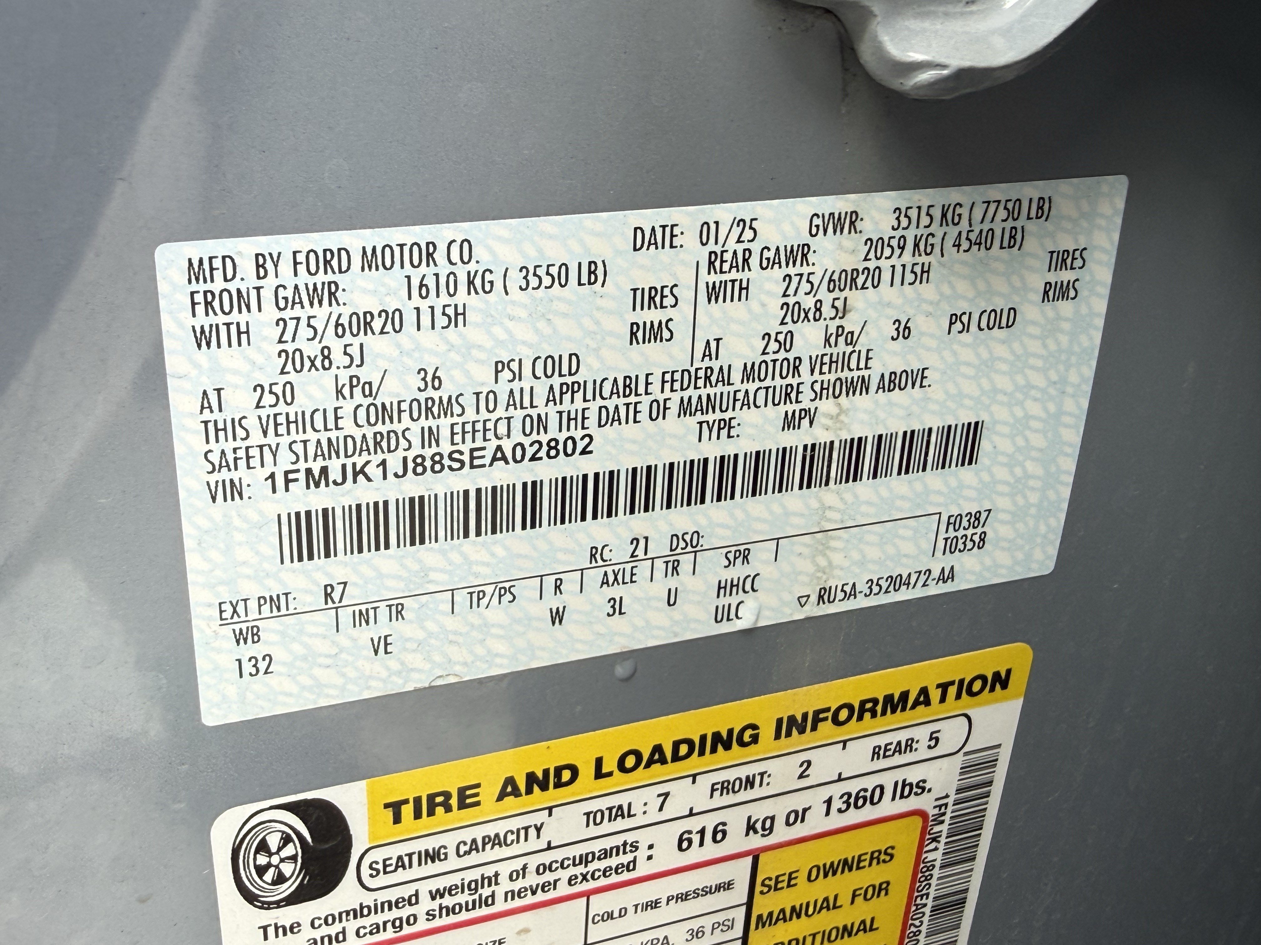 Used 2025 Ford Expedition Max Active AWD/4WD image 17