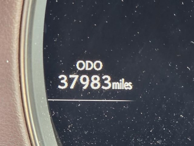 Used 2020 Lexus LS 500 w/ Accessory Package (Z2) image 16