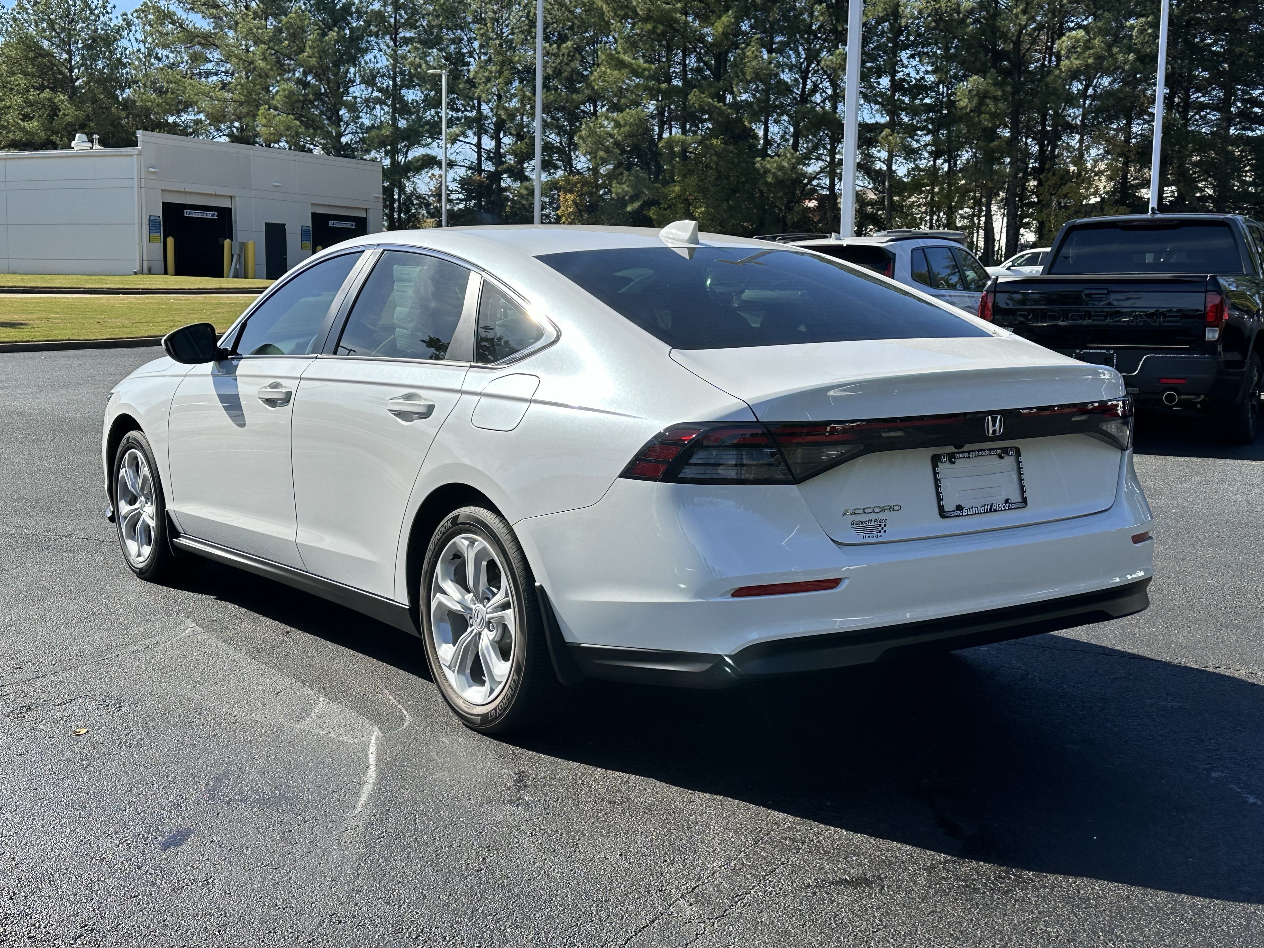 Used 2026 Honda Accord LX image 9