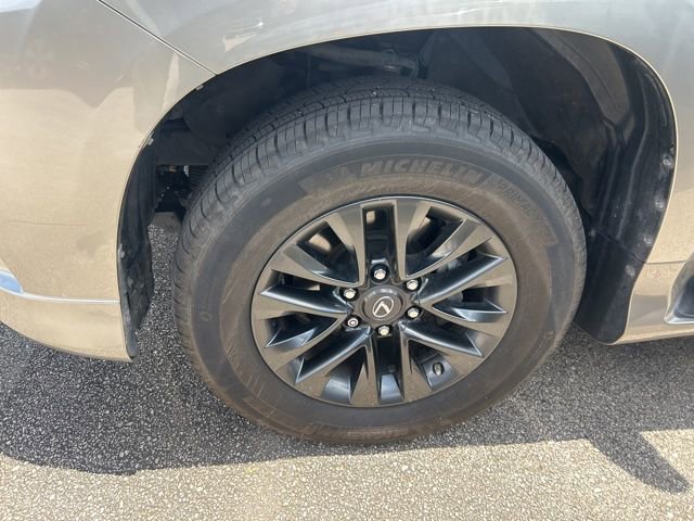 Used 2022 Lexus GX 460 Premium AWD/4WD image 12